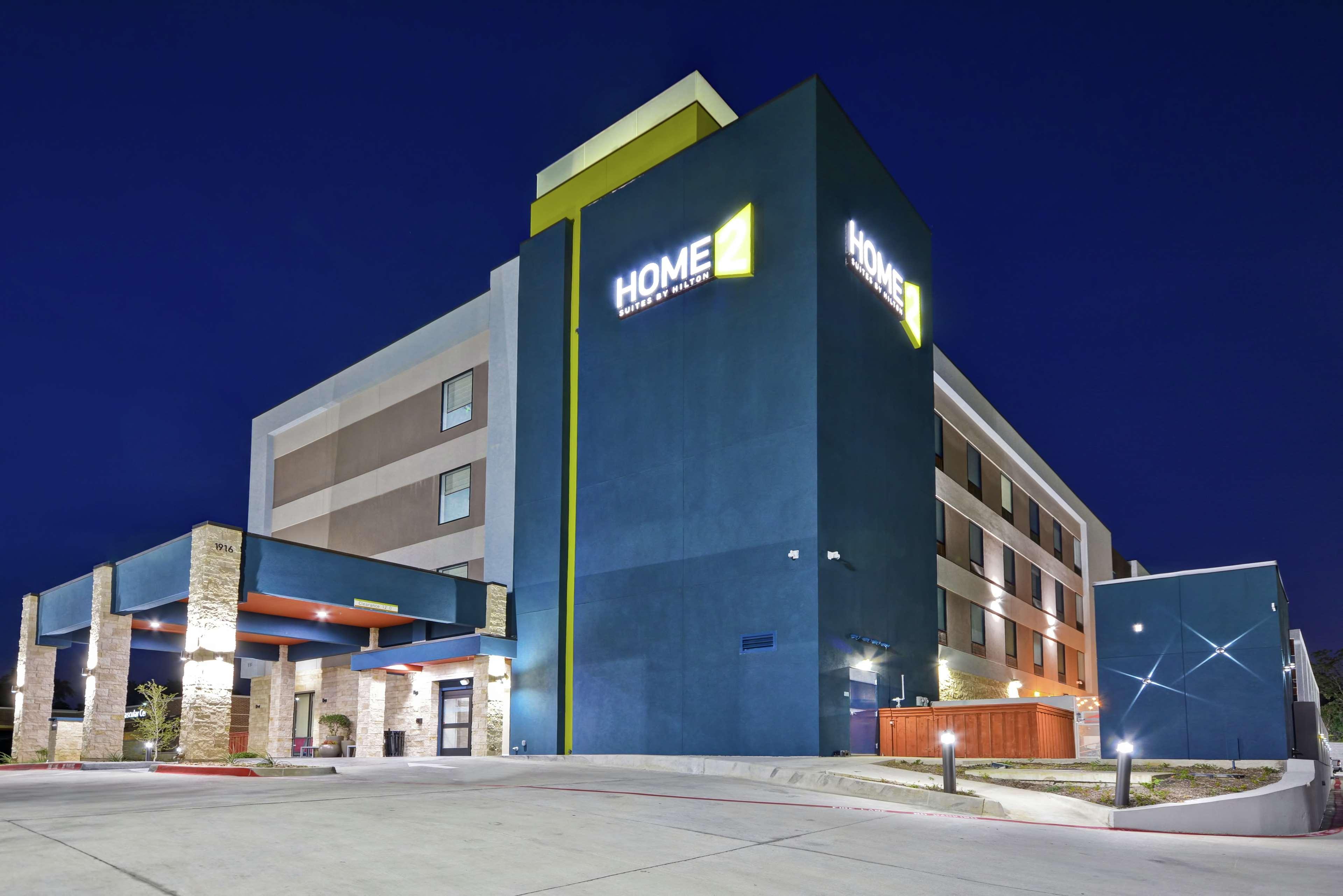 Home2 Suites By Hilton Bedford Dfw West Εξωτερικό φωτογραφία