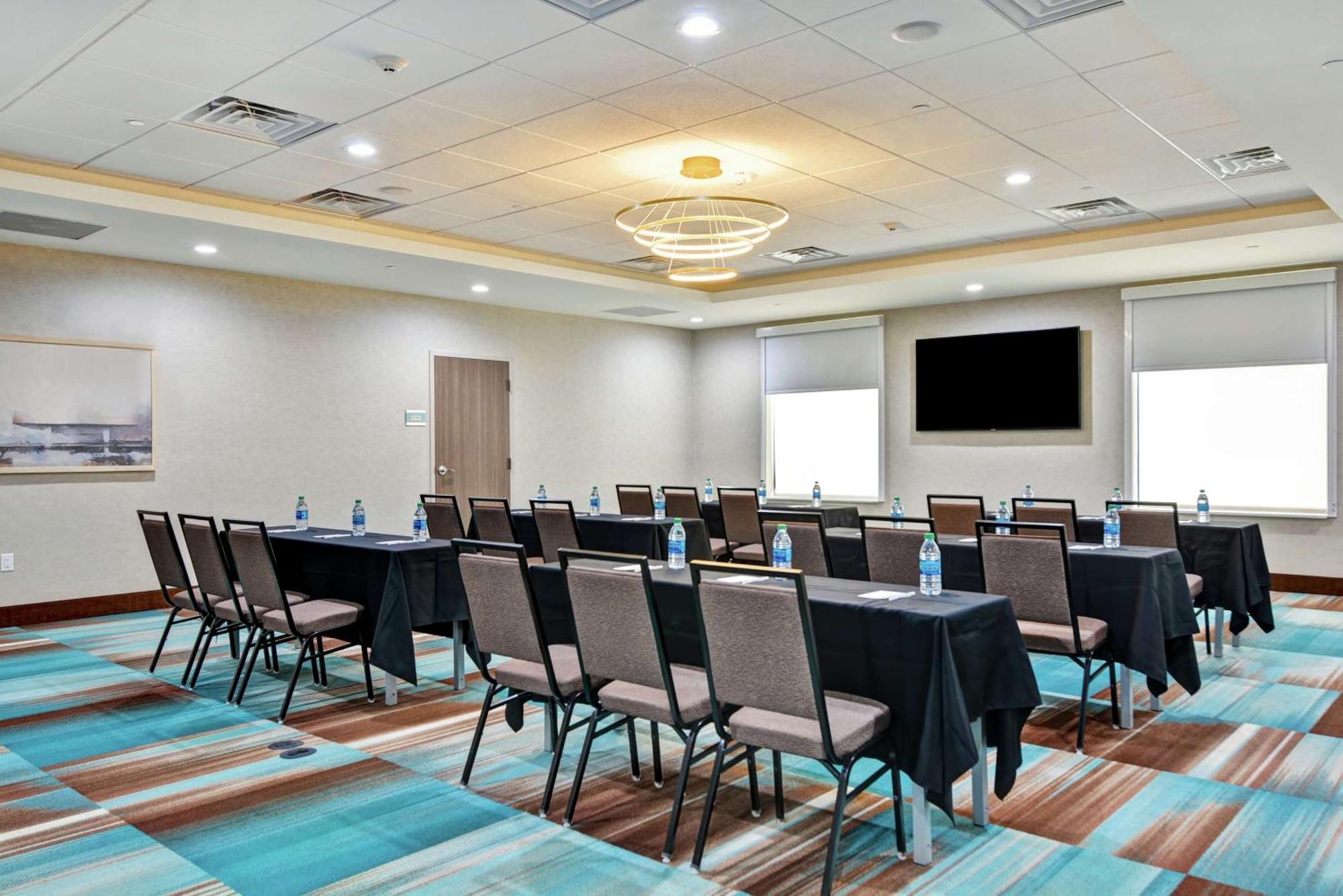 Home2 Suites By Hilton Bedford Dfw West Εξωτερικό φωτογραφία