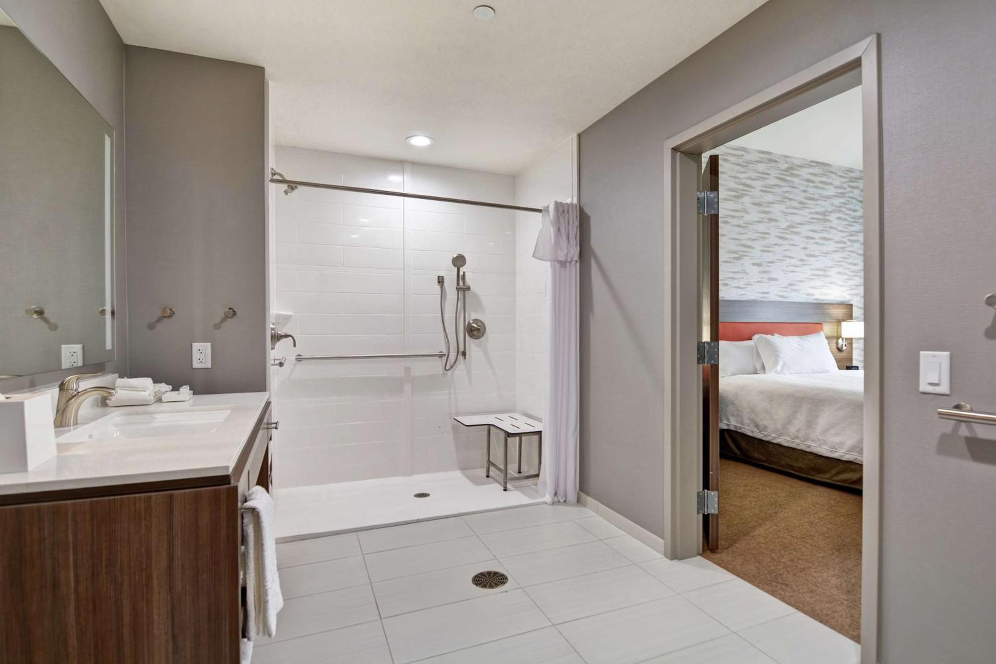Home2 Suites By Hilton Bedford Dfw West Εξωτερικό φωτογραφία